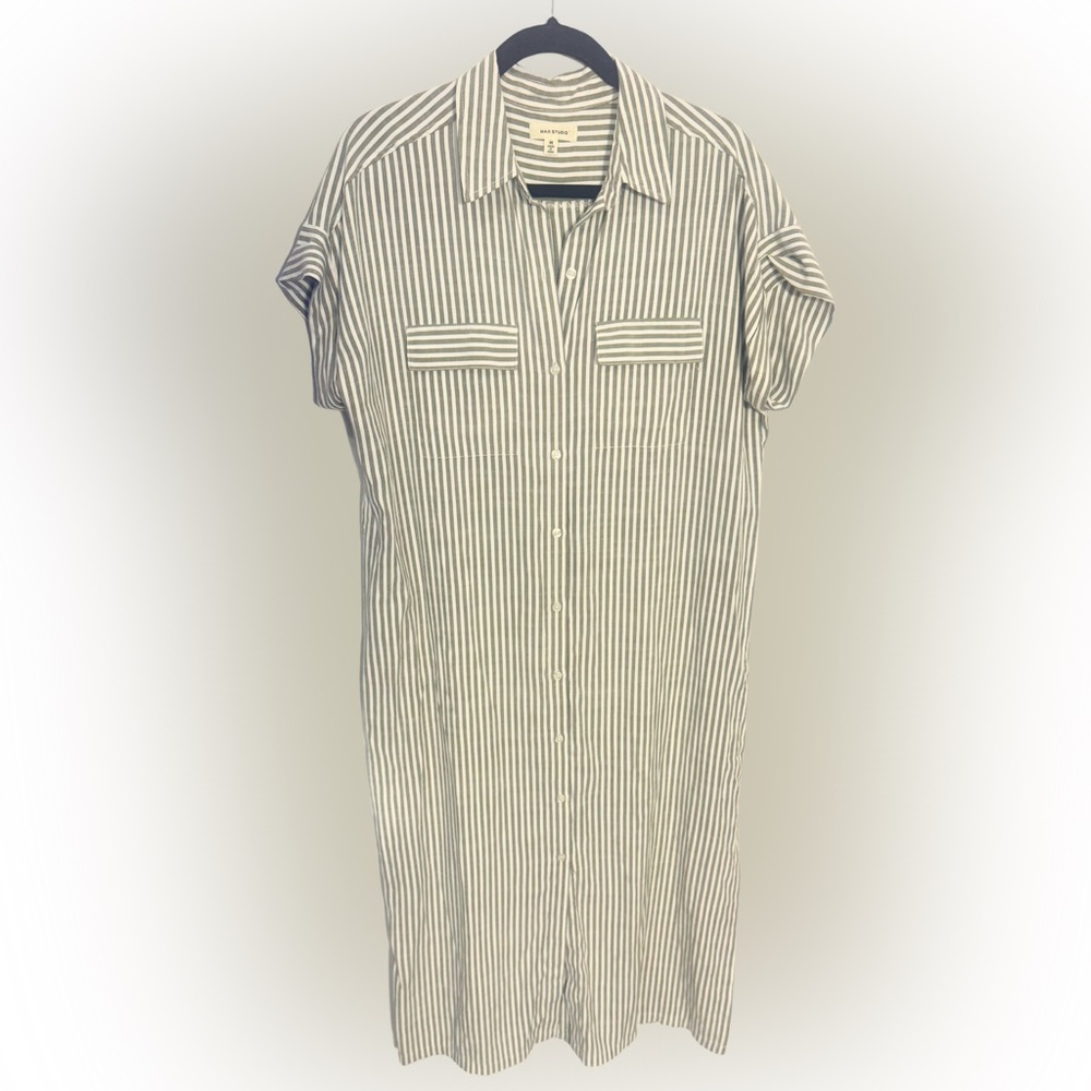 Max Studio maxi dress with side slits green white size medium